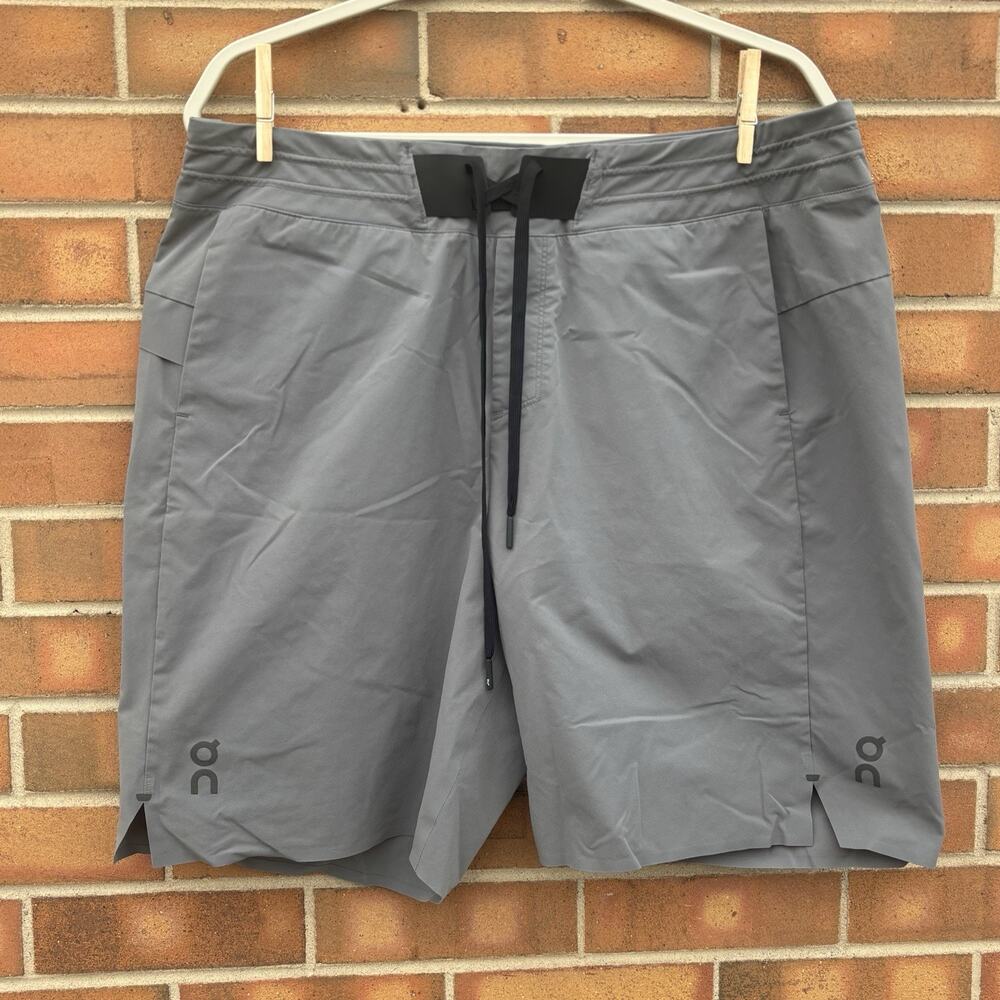 On Mens XL Hybrid Shorts Gray Black Outer Shell Only